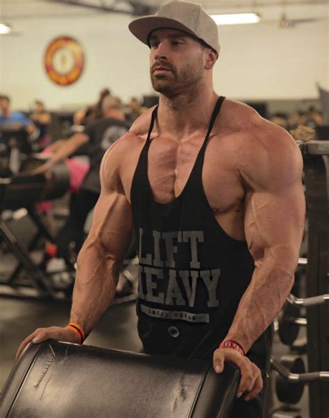 bradley martyn height and weight|Bradley Martyn Height, Weight, Age, Measurements,。